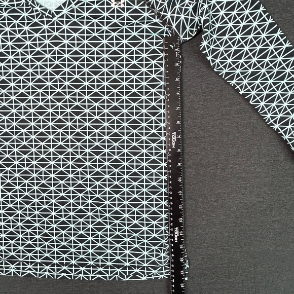 Under Armour Long Sleeve Shirt Navy/Light Blue Heat Gear Baselayer Sz M - Picture 8 of 9